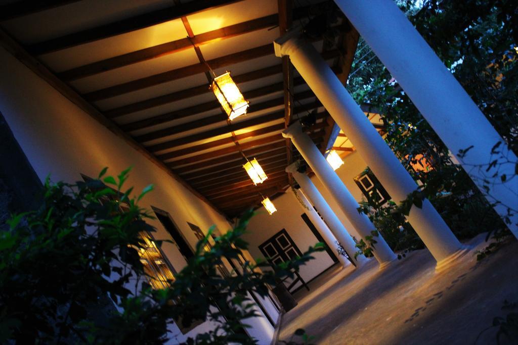 The Courtyard Villa Sigiriya Exterior foto